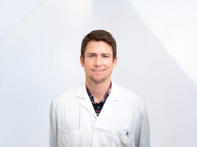 Dr Simonin